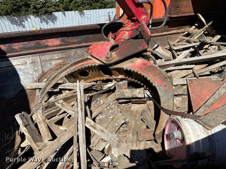 image for item EQ4642 RSI shredder trailer