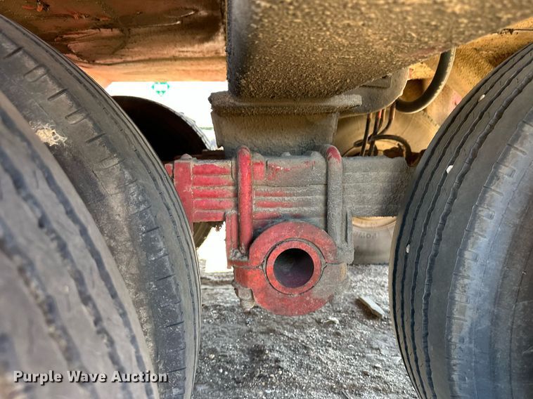 image for item EQ4642 RSI shredder trailer