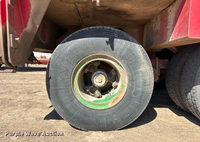 image for item EQ4642 RSI shredder trailer