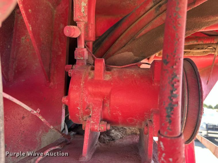 image for item EQ4642 RSI shredder trailer