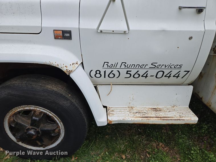 image for item EQ6983 1983 GMC 7000 fuel truck