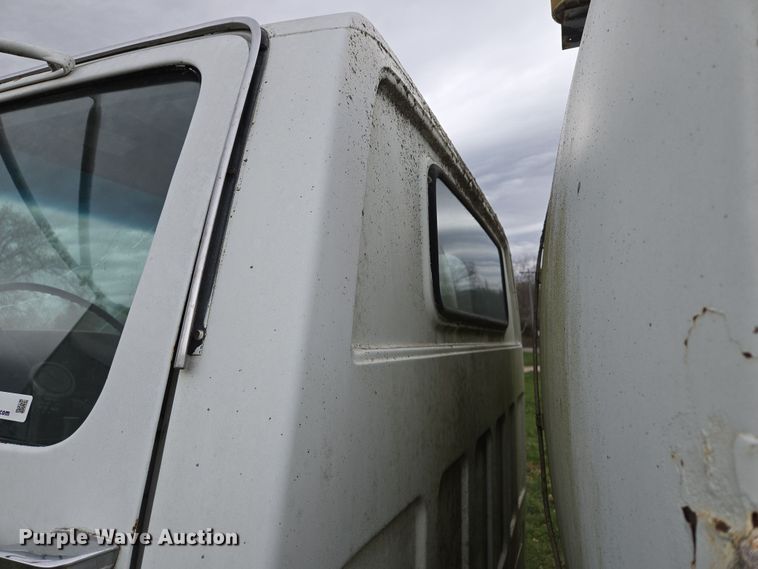 image for item EQ6983 1983 GMC 7000 fuel truck