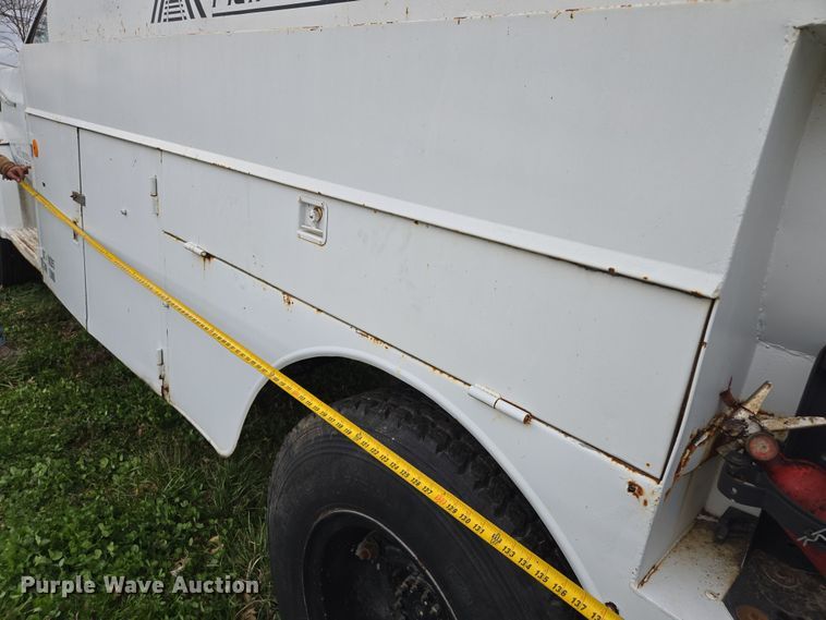 image for item EQ6983 1983 GMC 7000 fuel truck