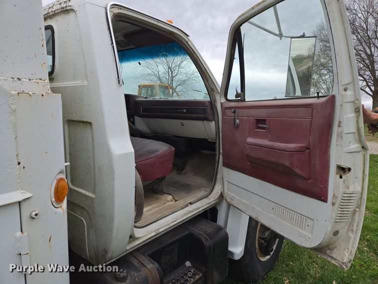 image for item EQ6983 1983 GMC 7000 fuel truck