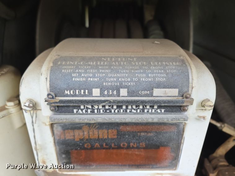 image for item EQ6983 1983 GMC 7000 fuel truck