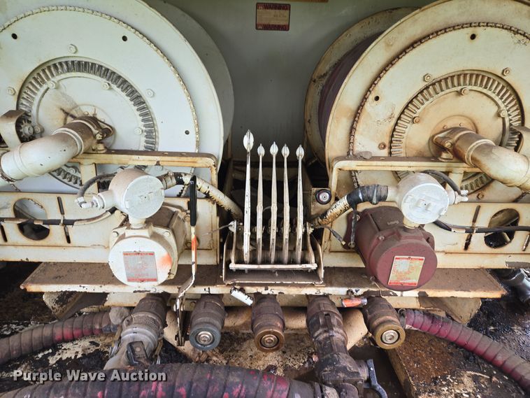 image for item EQ6983 1983 GMC 7000 fuel truck