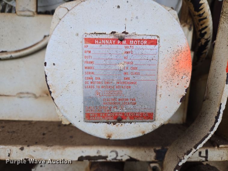 image for item EQ6983 1983 GMC 7000 fuel truck