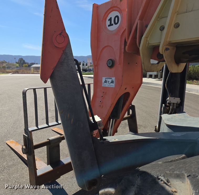 image for item ER5166 2005 JLG G10-55A telehandler
