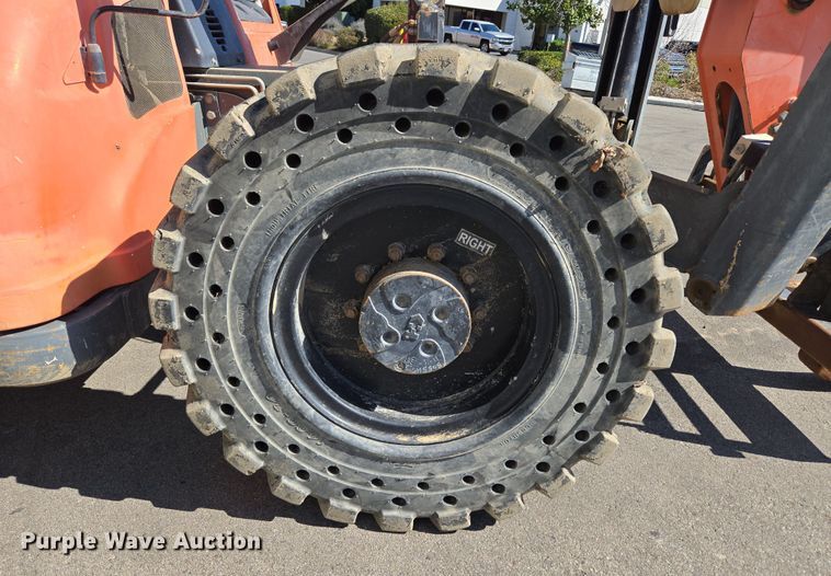 image for item ER5166 2005 JLG G10-55A telehandler