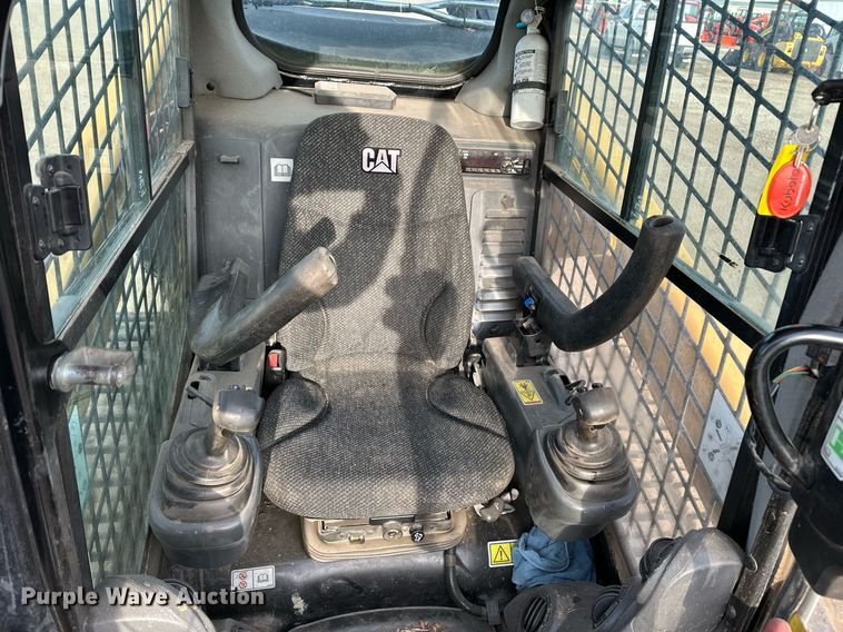 image for item ER5186 2019 Caterpillar 299D2XHP forestry tracked skid steer loader