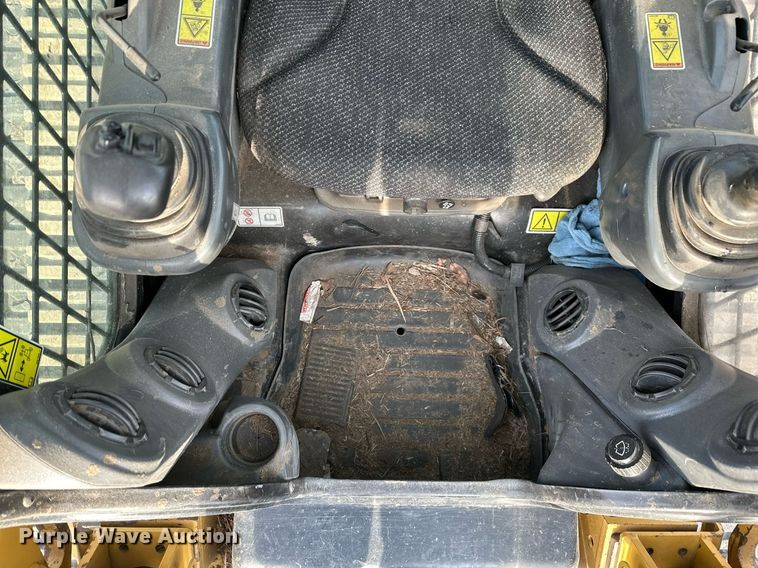 image for item ER5186 2019 Caterpillar 299D2XHP forestry tracked skid steer loader