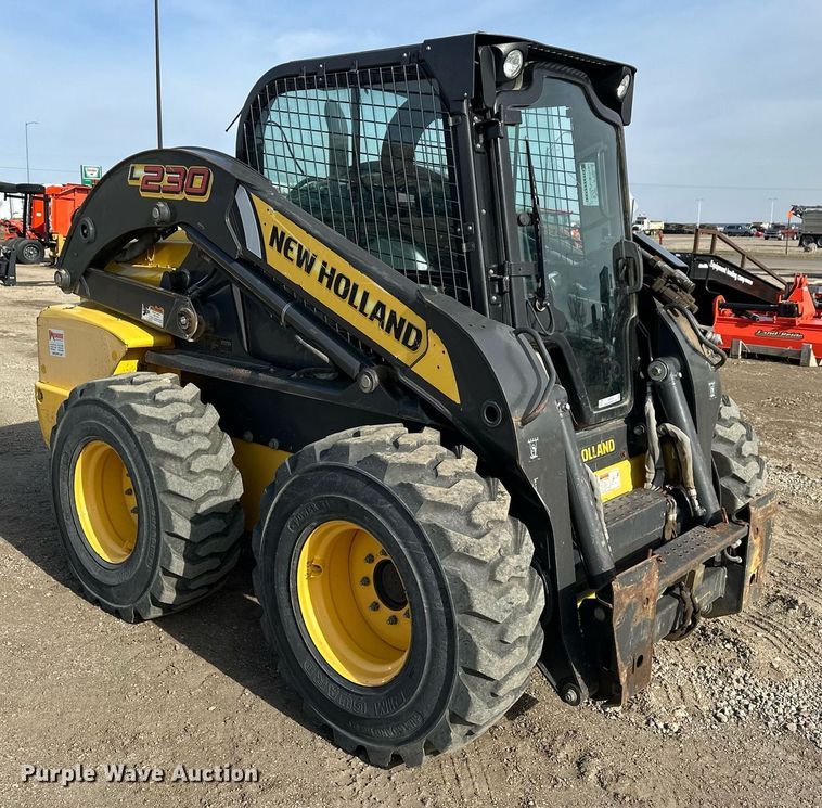 image for item ER5191 2012 New Holland L230 skid steer loader