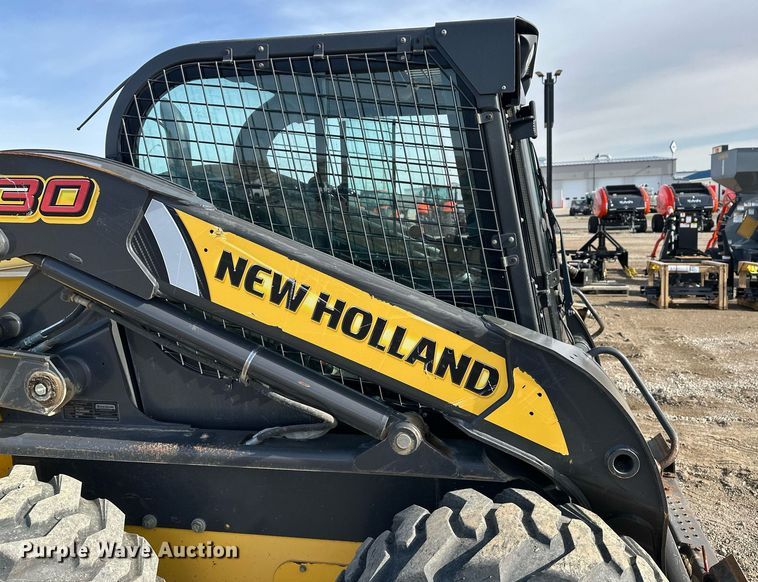 image for item ER5191 2012 New Holland L230 skid steer loader