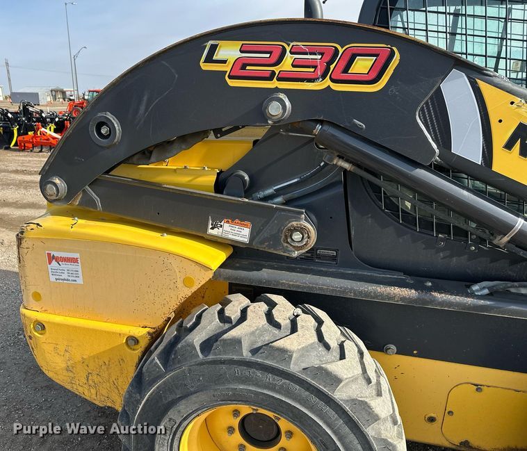image for item ER5191 2012 New Holland L230 skid steer loader