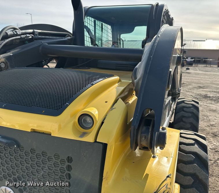 image for item ER5191 2012 New Holland L230 skid steer loader