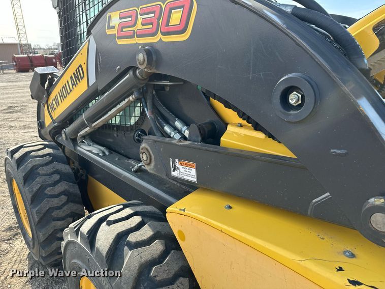 image for item ER5191 2012 New Holland L230 skid steer loader