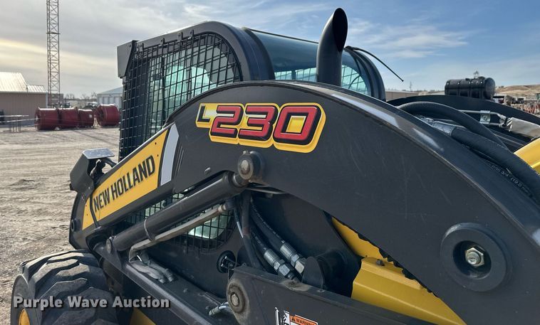 image for item ER5191 2012 New Holland L230 skid steer loader