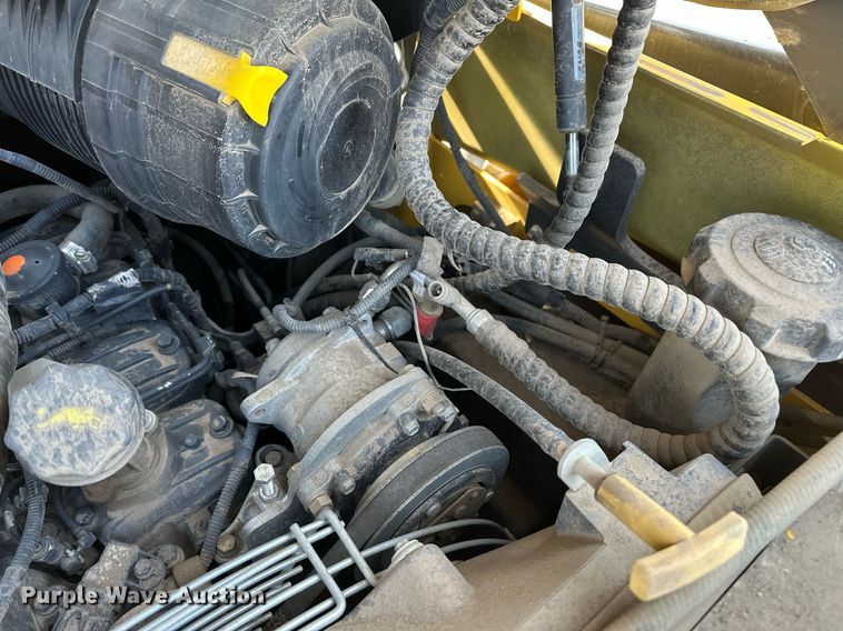 image for item ER5191 2012 New Holland L230 skid steer loader