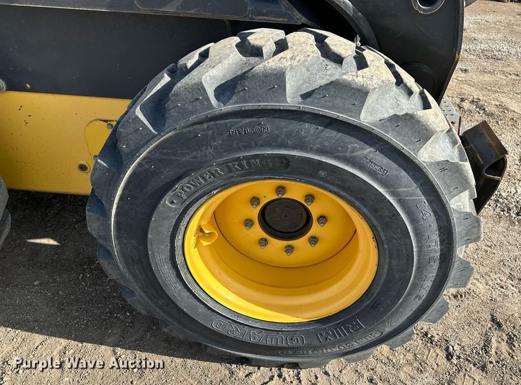 image for item ER5191 2012 New Holland L230 skid steer loader