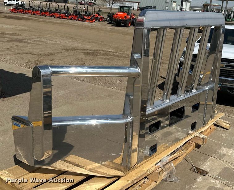 image for item ER5198 Magnum 17284 truck grille guard