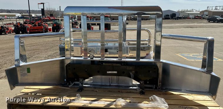 image for item ER5198 Magnum 17284 truck grille guard