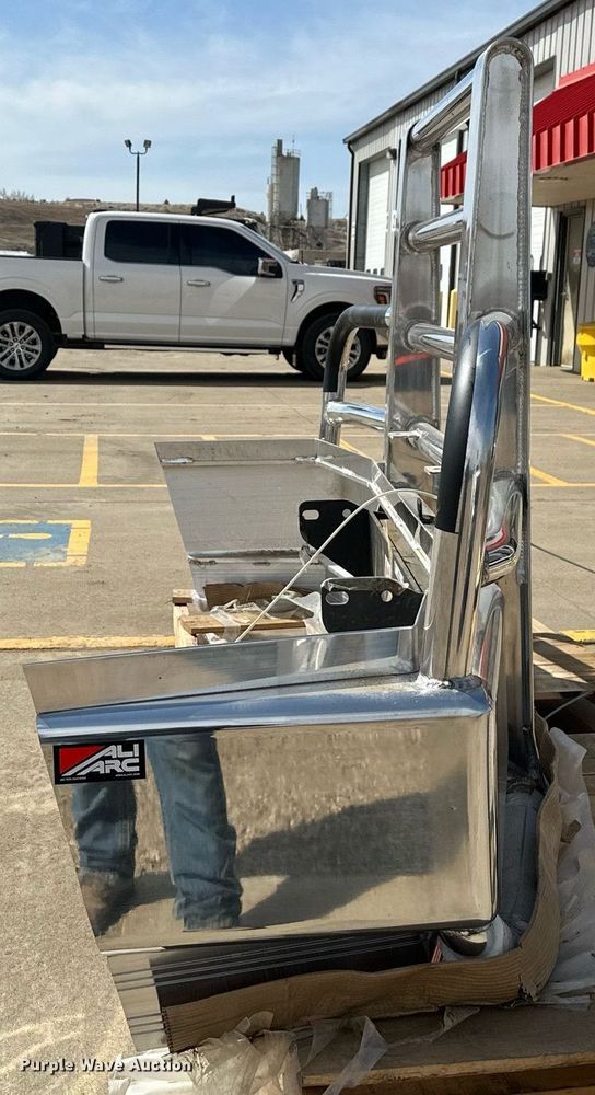 image for item ER5199 Ali Arc truck grille guard