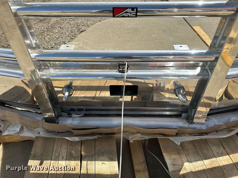 image for item ER5199 Ali Arc truck grille guard