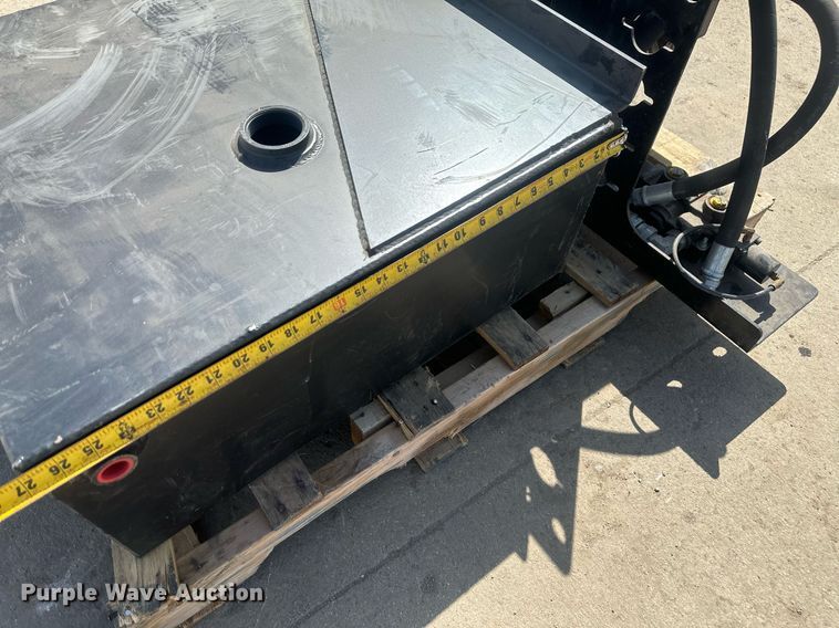 image for item ER5200 Hydraulic fluid reservoir