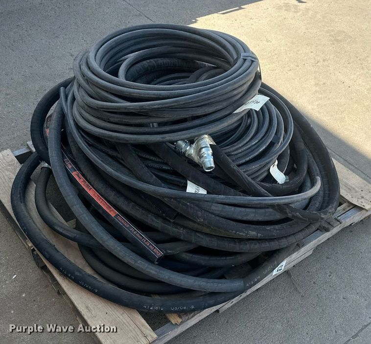 image for item ER5201 (6) hydraulic hoses
