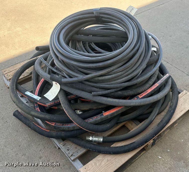 image for item ER5201 (6) hydraulic hoses