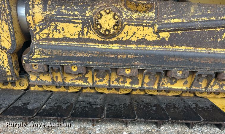 image for item ER8995 2013 Caterpillar D6N LGP dozer