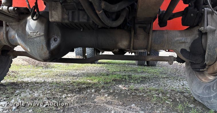 image for item EY9980 2010 International 4300 bucket truck