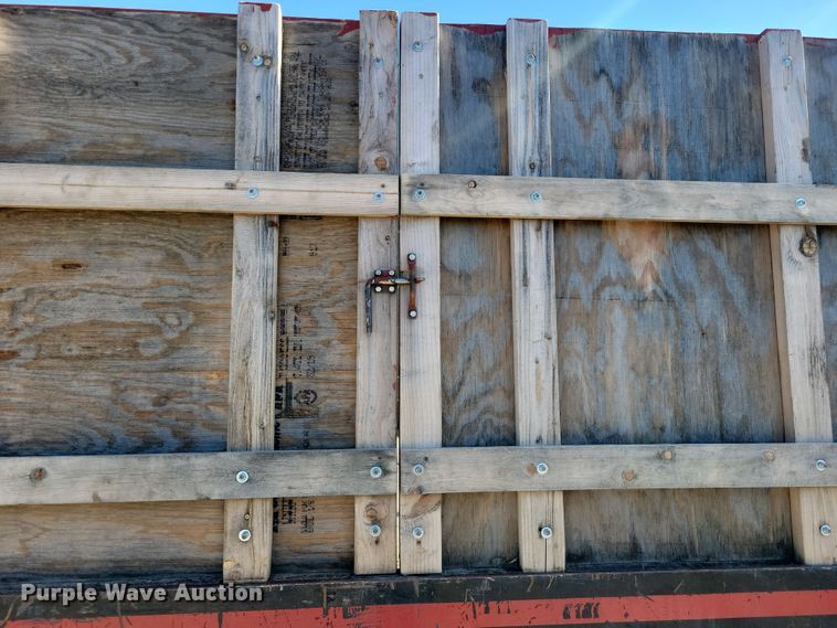 image for item NB9892 2015 Dodge Ram 5500 dump flatbed truck