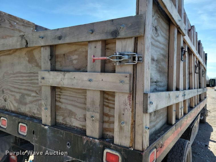 image for item NB9892 2015 Dodge Ram 5500 dump flatbed truck