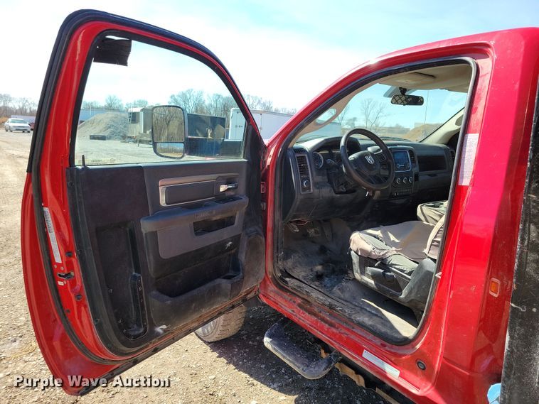 image for item NB9892 2015 Dodge Ram 5500 dump flatbed truck