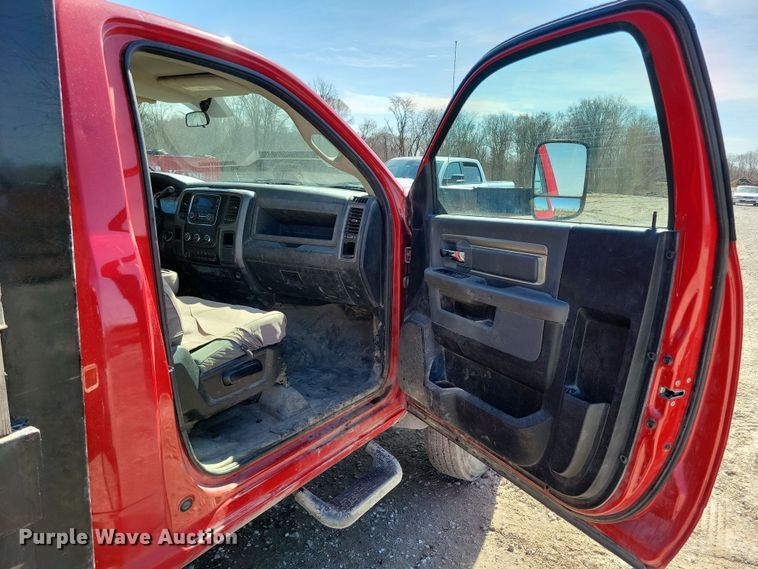 image for item NB9892 2015 Dodge Ram 5500 dump flatbed truck