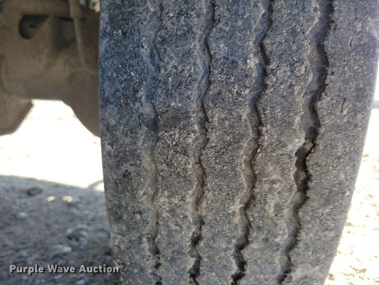 image for item NB9892 2015 Dodge Ram 5500 dump flatbed truck