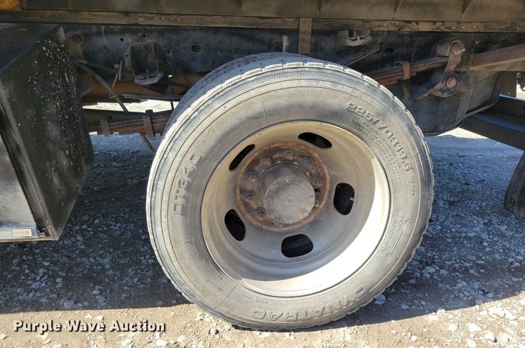 image for item NB9892 2015 Dodge Ram 5500 dump flatbed truck