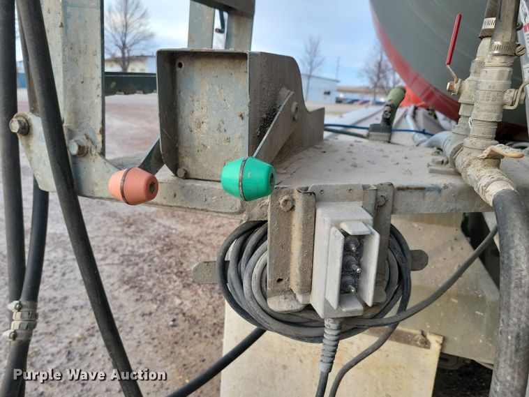 image for item NB9981 1997 Mack RD690S ready mix truck