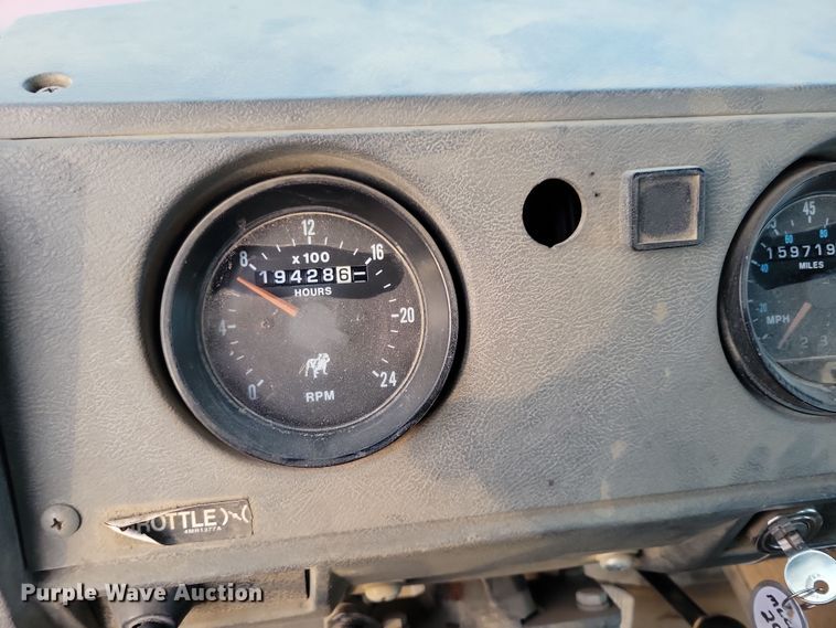 image for item NB9981 1997 Mack RD690S ready mix truck