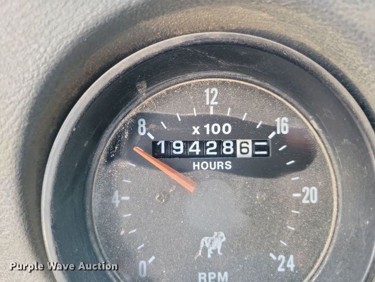 image for item NB9981 1997 Mack RD690S ready mix truck