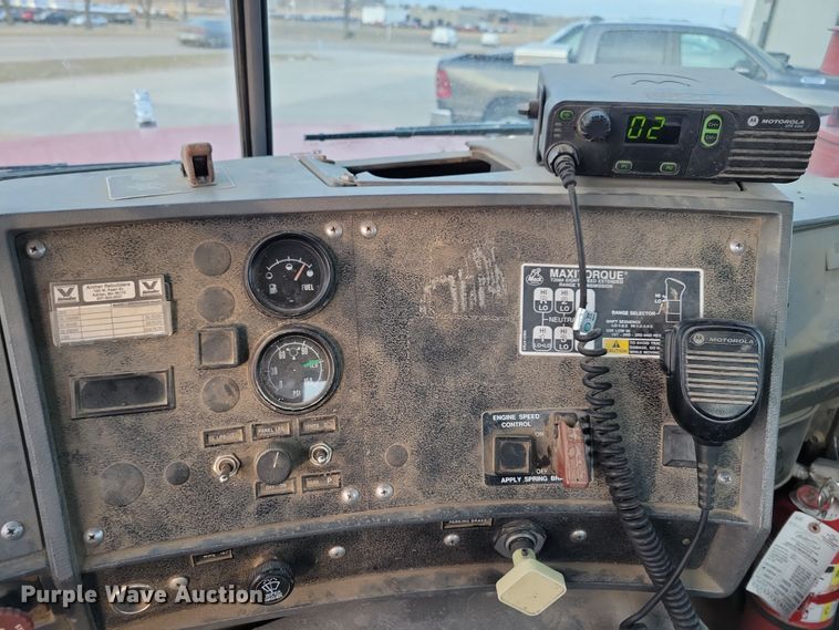 image for item NB9981 1997 Mack RD690S ready mix truck