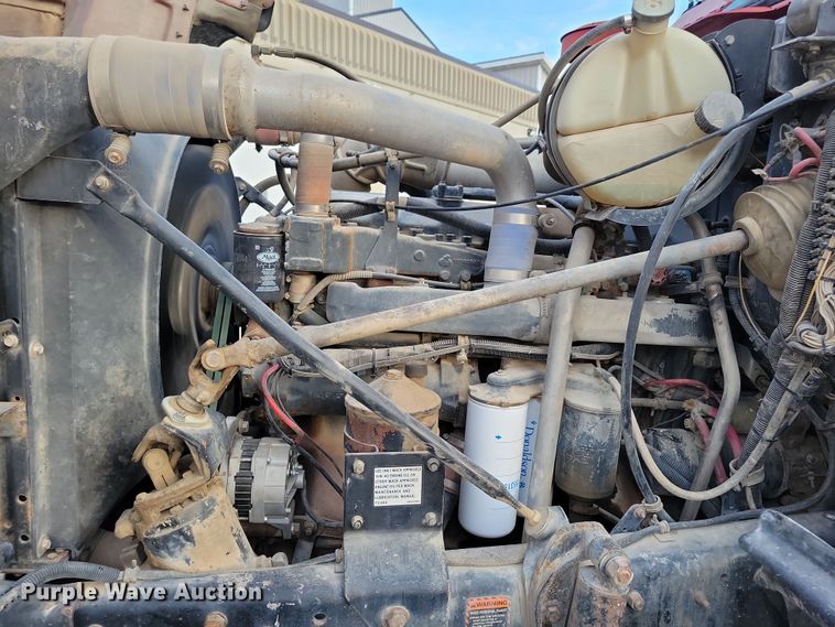 image for item NB9981 1997 Mack RD690S ready mix truck