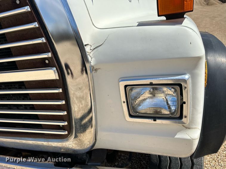 image for item ND9396 1987 Ford L9000 dump truck