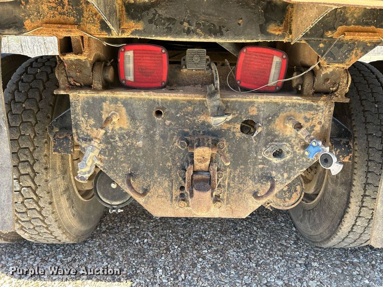 image for item ND9396 1987 Ford L9000 dump truck