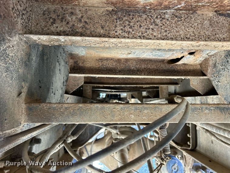 image for item ND9396 1987 Ford L9000 dump truck