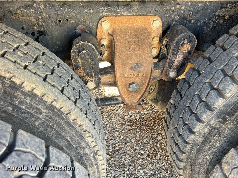 image for item ND9396 1987 Ford L9000 dump truck