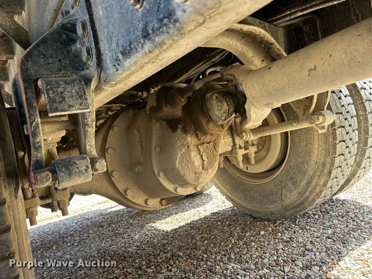 image for item ND9396 1987 Ford L9000 dump truck