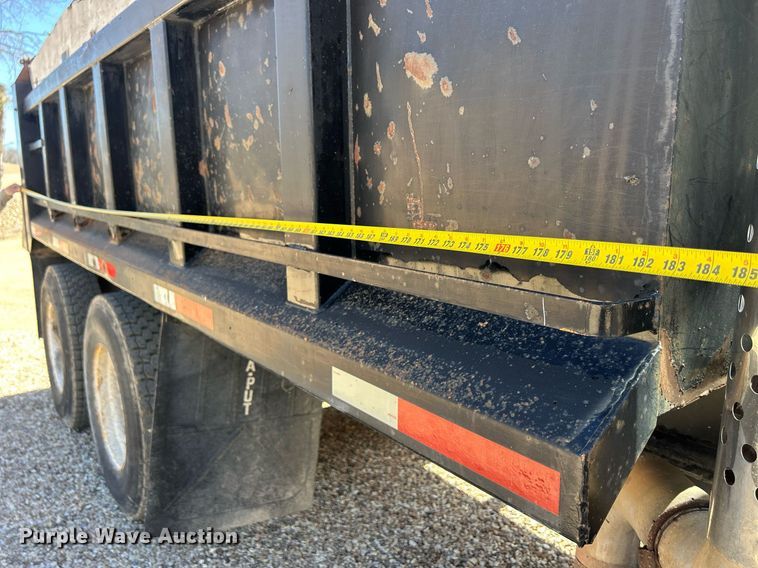 image for item ND9396 1987 Ford L9000 dump truck