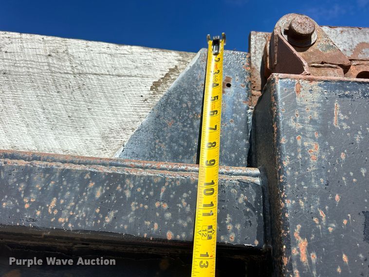 image for item ND9396 1987 Ford L9000 dump truck